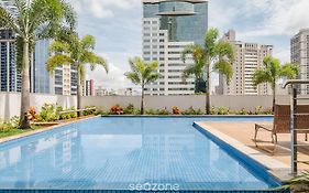 Studio em cond. com piscina e academia - LHG1603